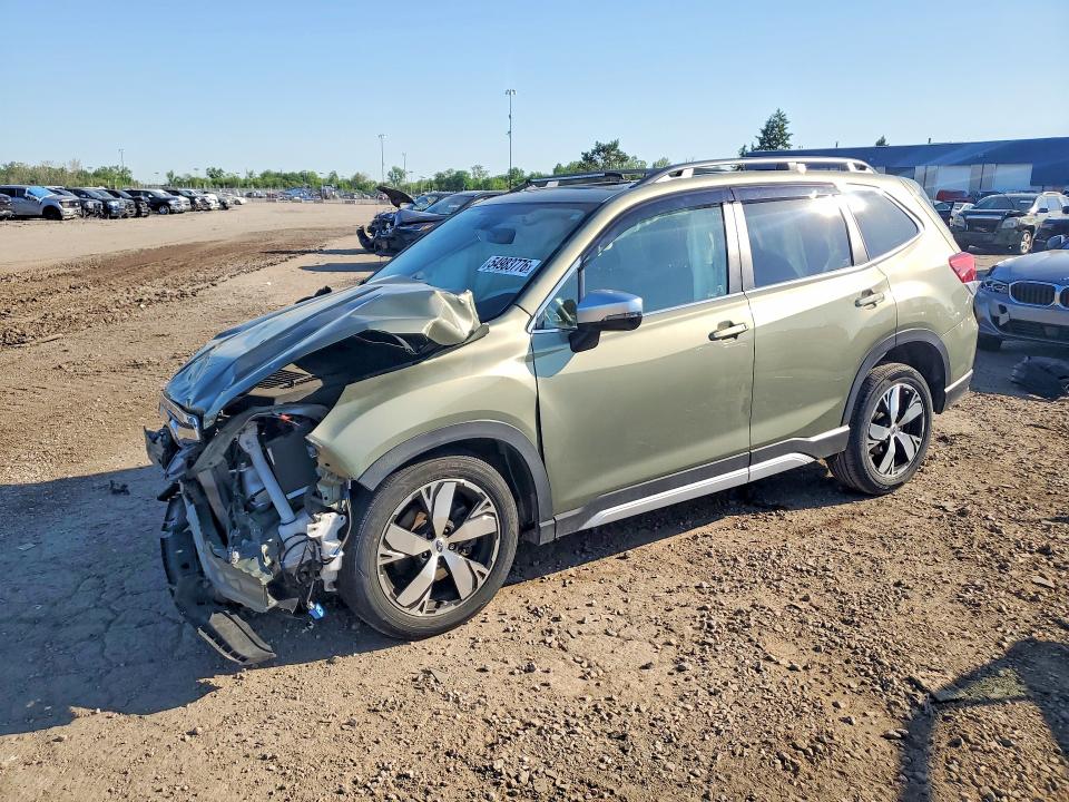 SUBARU FORESTER 2021 with VIN JF2SKAXC6MH560672 - Photo from auction