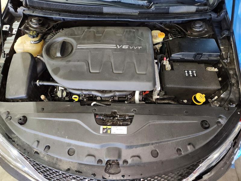 Photo 11 from auction – 2015 CHRYSLER 200 with VIN 1C3CCCCG7FN519643