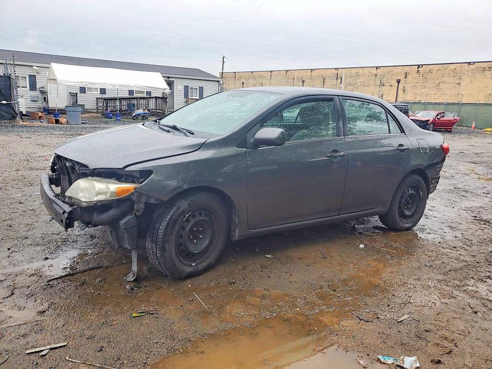 TOYOTA COROLLA 2013 with VIN 2T1BU4EE8DC949929 - Photo from auction