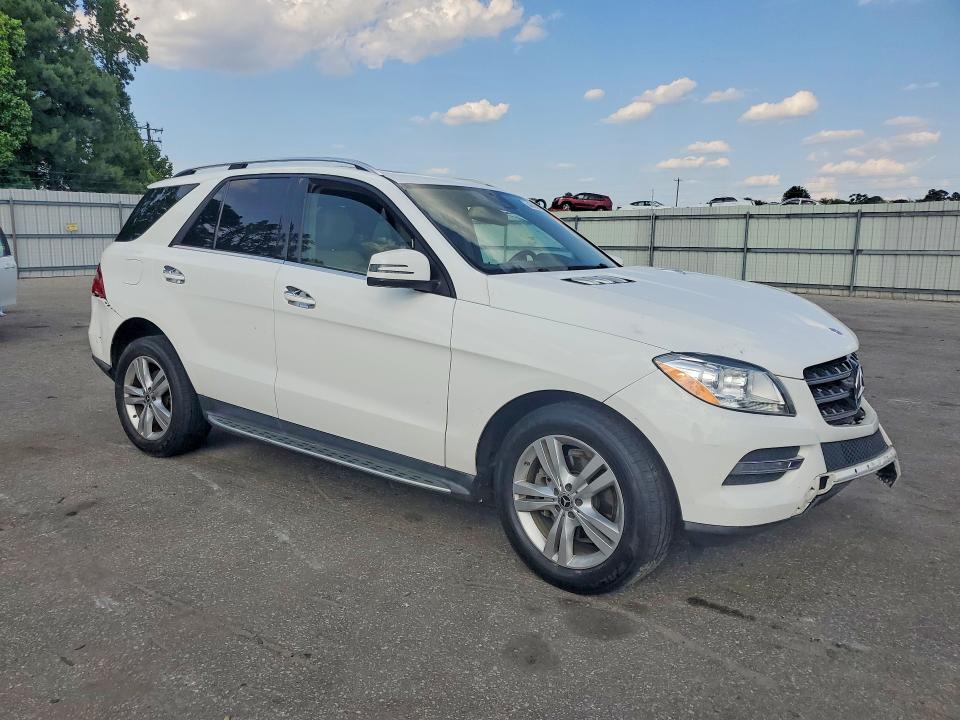 Photo 4 from auction – 2015 MERCEDES-BENZ ML with VIN 4JGDA5HB0FA615342