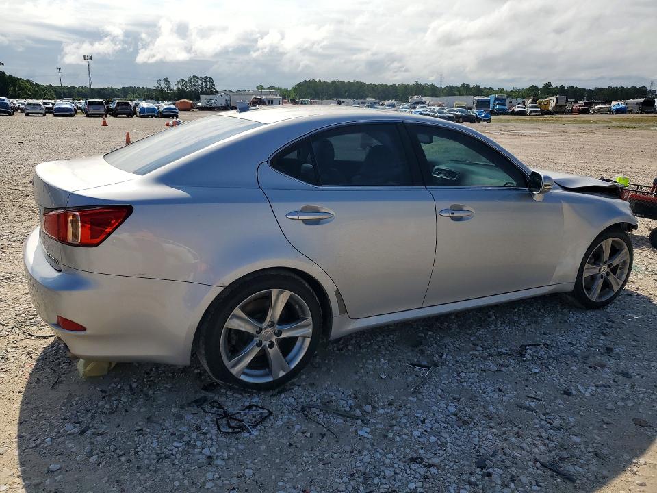 Photo 3 from auction – 2012 LEXUS IS with VIN JTHBE5C28C5030535