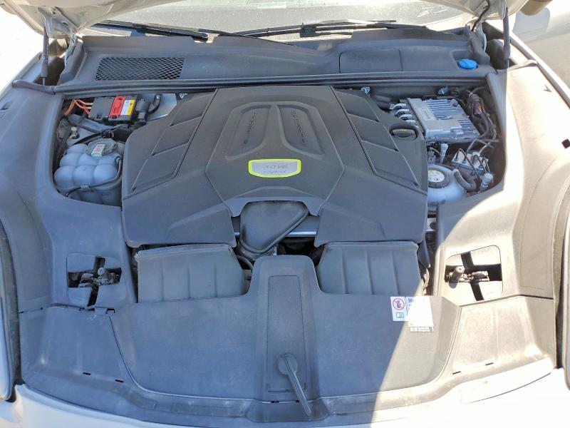 Photo 12 from auction – 2023 PORSCHE CAYENNE with VIN WP1AE2AY6PDA12869