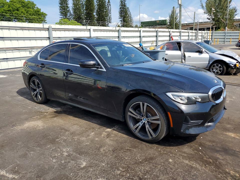 Photo 4 from auction – 2019 BMW 330I with VIN WBA5R1C51KAK11727