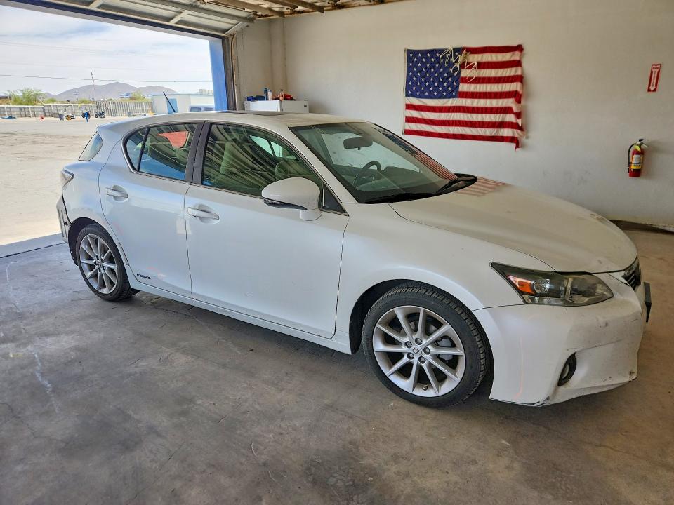 Photo 4 from auction – 2011 LEXUS CT with VIN JTHKD5BH4B2044859