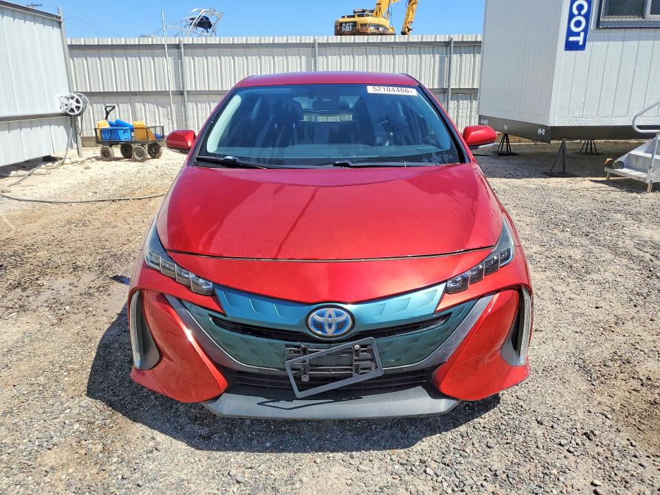 Photo 5 from auction – 2018 TOYOTA PRIUS with VIN JTDKARFP3J3095796