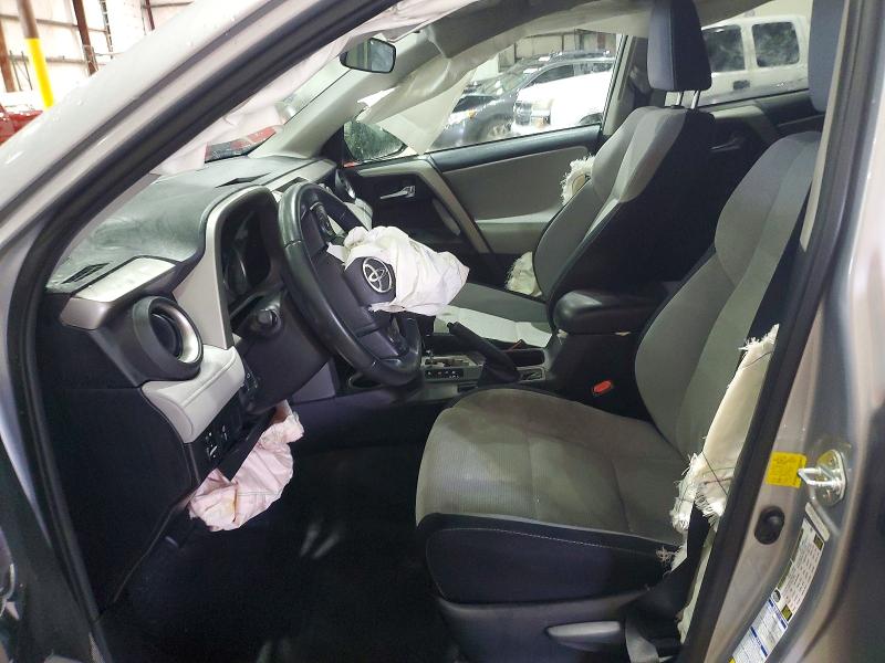 Photo 7 from auction – 2016 TOYOTA RAV4 with VIN 2T3RFREV2GW496794