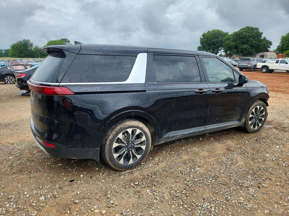 Photo 3 from auction – 2024 KIA CARNIVAL with VIN KNDNC5H38R6314157