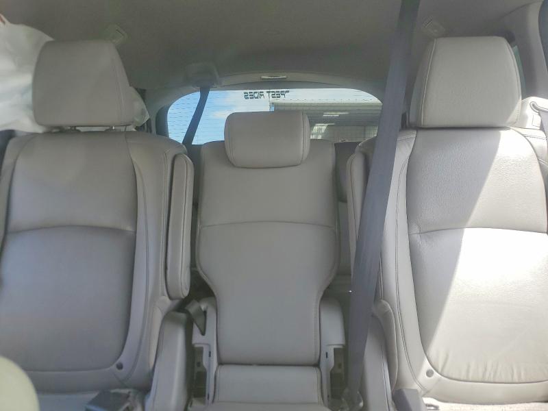 صورة رقم 10 من المزاد - 2018 HONDA ODYSSEY مع VIN 5FNRL6H71JB027696