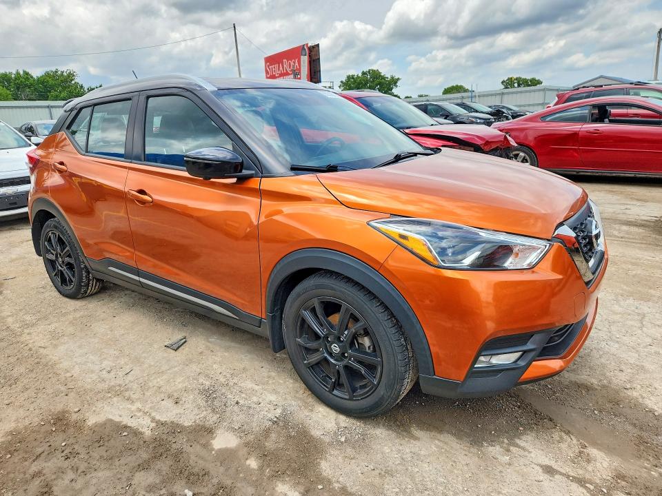 Photo 4 from auction – 2020 NISSAN KICKS with VIN 3N1CP5DV1LL570532