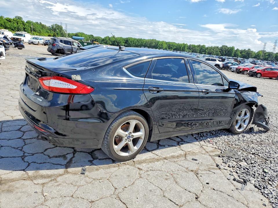 Foto 3 de la subasta – 2016 FORD FUSION con VIN 3FA6P0H71GR266439