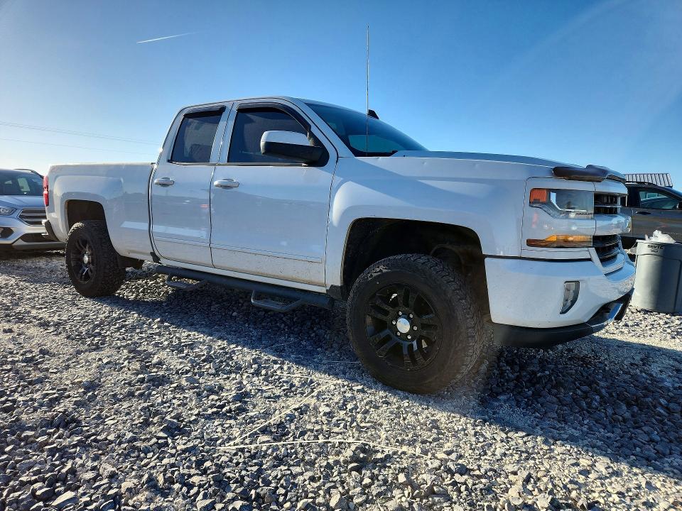 Photo 4 from auction – 2016 CHEVROLET SILVERADO with VIN 1GCVKREC3GZ207012