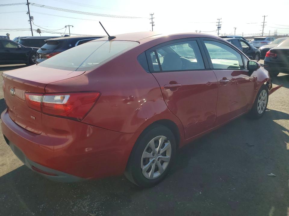 Photo 3 from auction – 2015 KIA RIO with VIN KNADM4A31F6428314