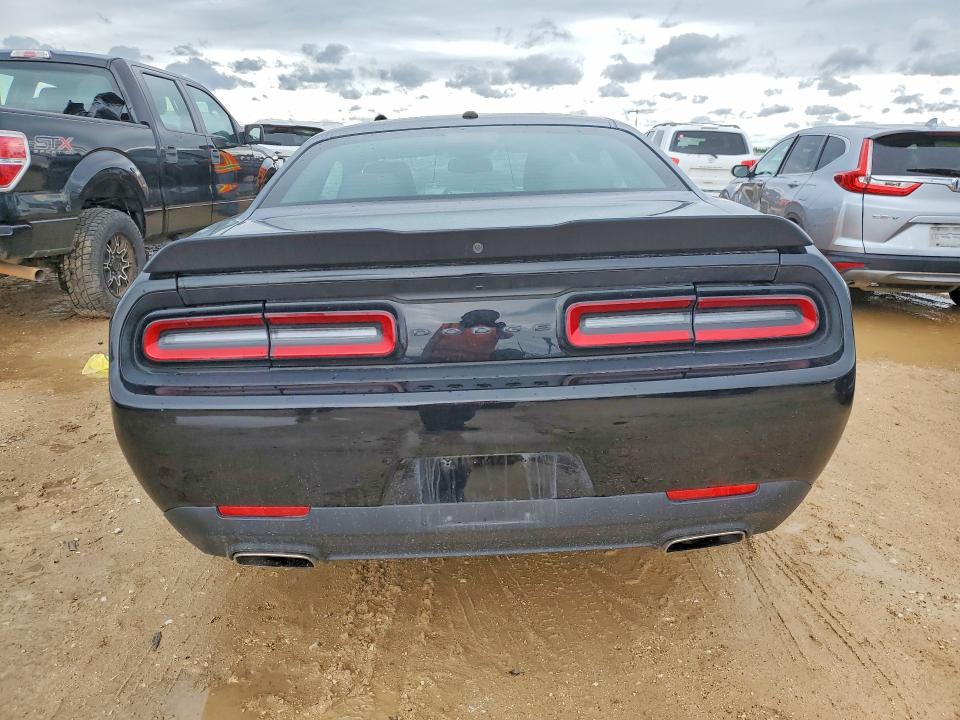 Photo 6 from auction – 2020 DODGE CHALLENGER with VIN 2C3CDZAG0LH105918