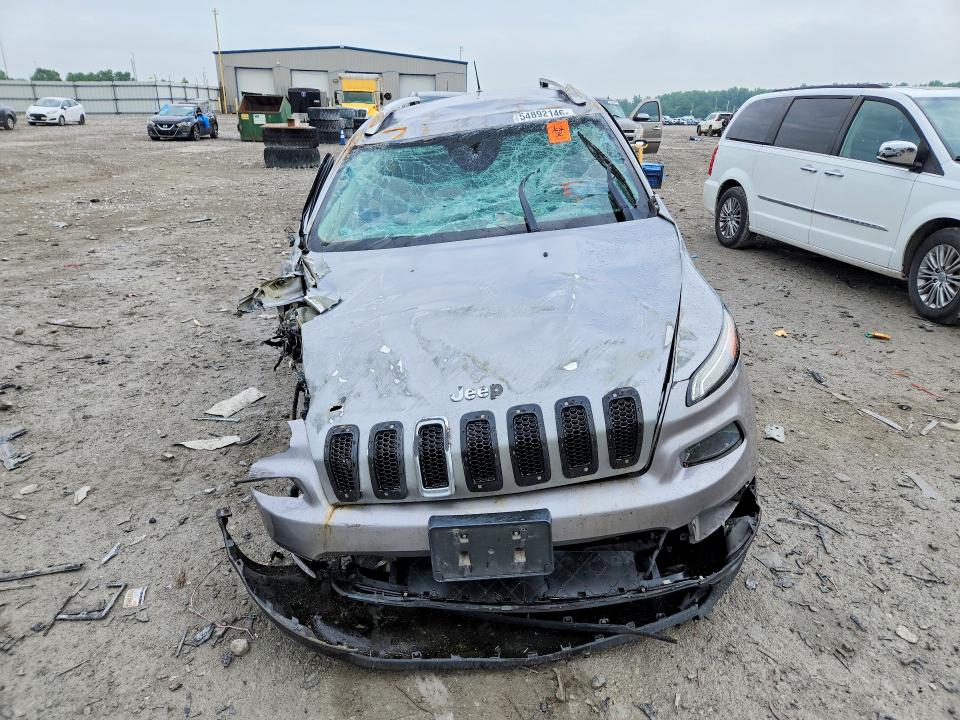Photo 5 from auction – 2016 JEEP CHEROKEE with VIN 1C4PJMCB2GW360202
