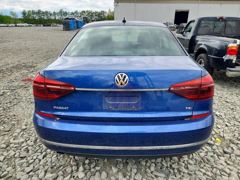 Photo 6 from auction – 2017 VOLKSWAGEN PASSAT with VIN 1VWAT7A31HC080963