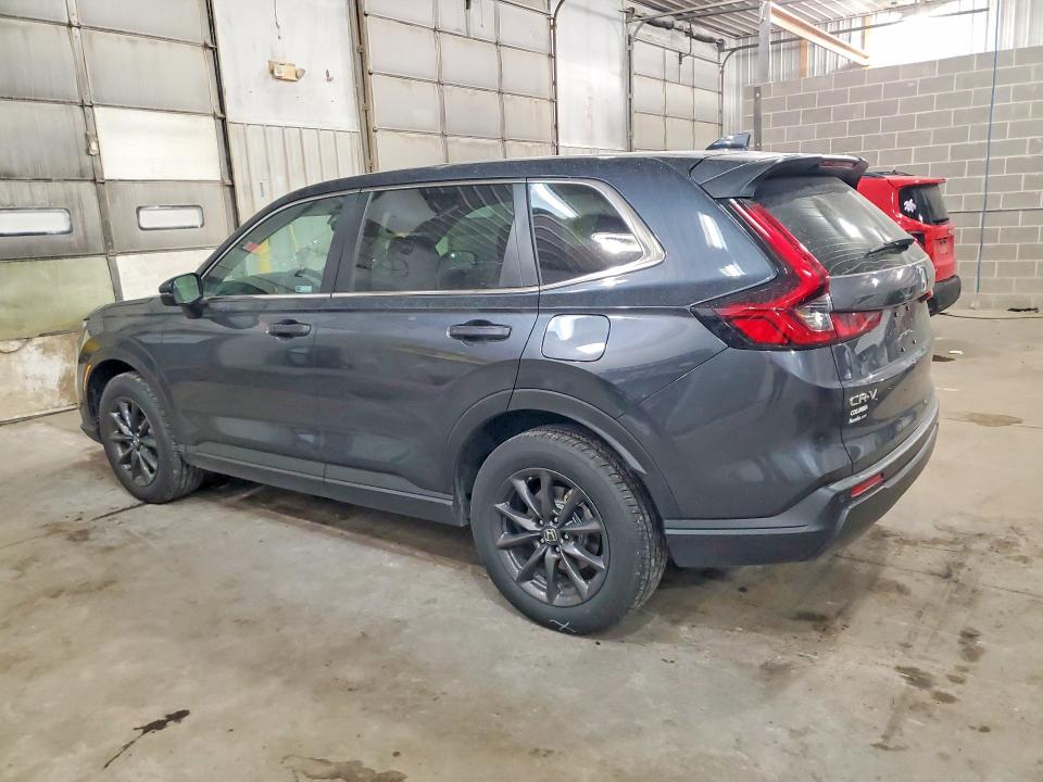 Photo 2 from auction – 2026 HONDA CR-V with VIN 2HKRS4H71TH426359