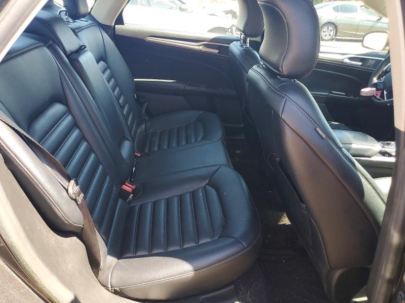 Photo 10 from auction – 2019 FORD FUSION with VIN 3FA6P0CDXKR138349