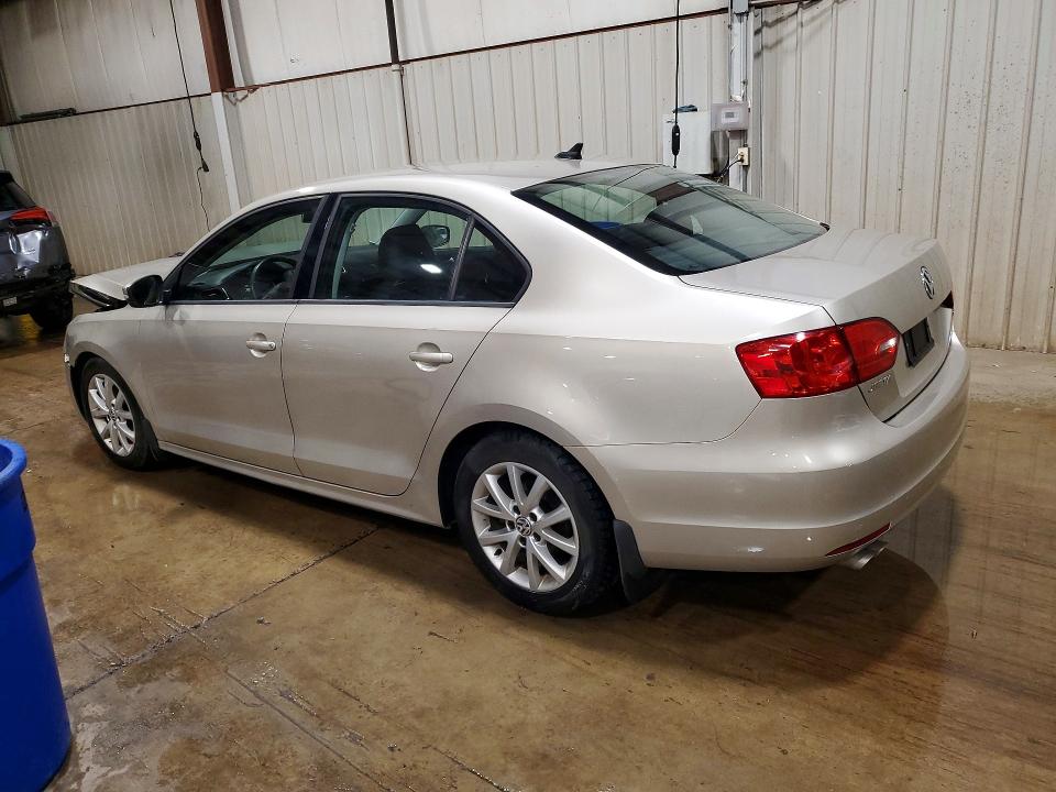 Photo 2 from auction – 2012 VOLKSWAGEN JETTA with VIN 3VWDP7AJ4CM119763