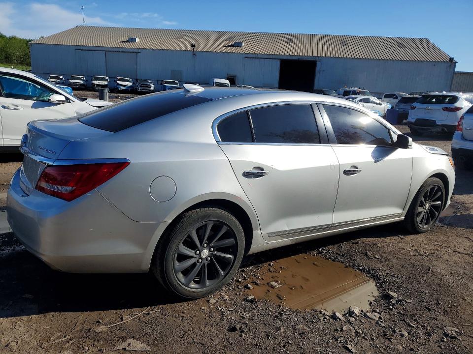 Photo 3 from auction – 2016 BUICK LACROSSE with VIN 1G4GB5G37GF235195