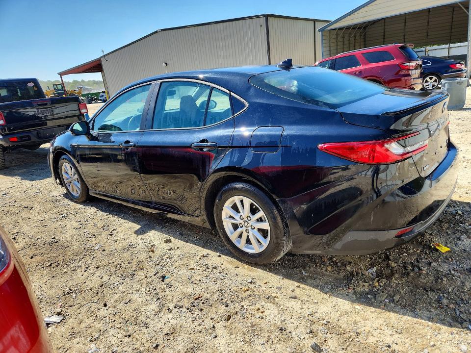 Photo 2 from auction – 2025 TOYOTA CAMRY with VIN 4T1DAACK3SU167865
