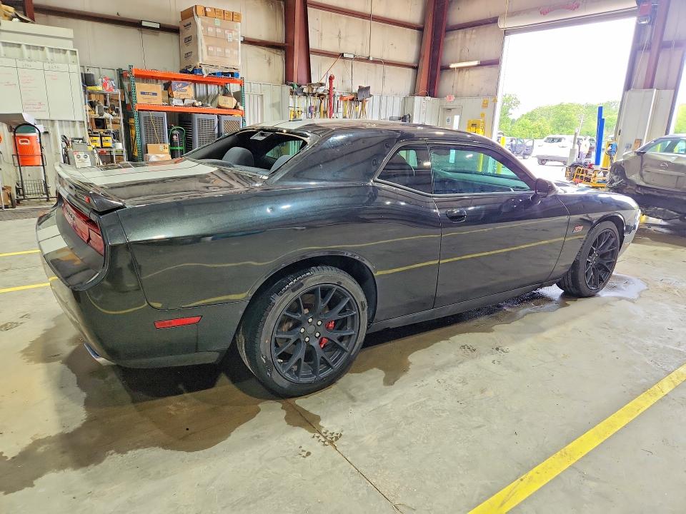 Photo 3 from auction – 2011 DODGE CHALLENGER with VIN 2B3CJ7DJ4BH540845