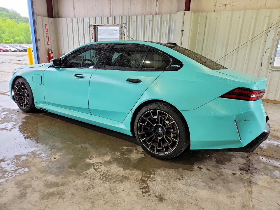Photo 2 from auction – 2025 BMW M5 with VIN WBS83FK02SCU40077