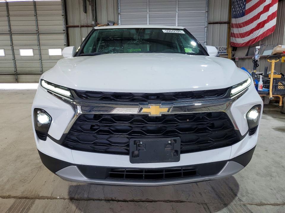 Photo 5 from auction – 2023 CHEVROLET BLAZER with VIN 3GNKBCR41PS110477