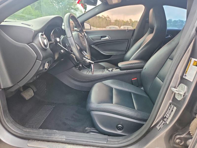 Photo 7 from auction – 2015 MERCEDES-BENZ CLA with VIN WDDSJ4EB5FN163302