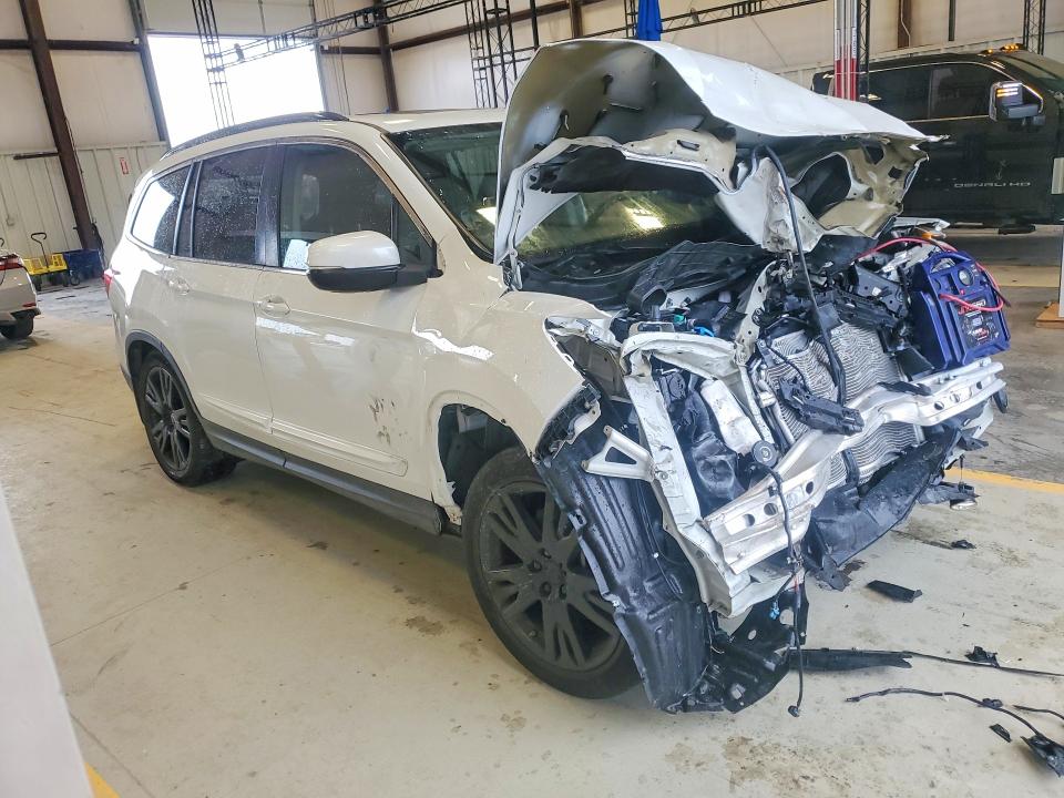 Photo 4 from auction – 2022 HONDA PILOT with VIN 5FNYF5H26NB001442