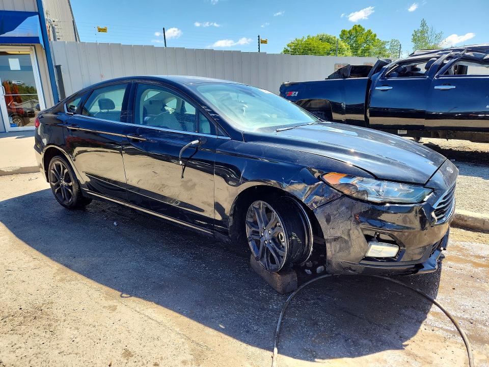 صورة رقم 4 من المزاد - 2019 FORD FUSION مع VIN 3FA6P0HD2KR246814