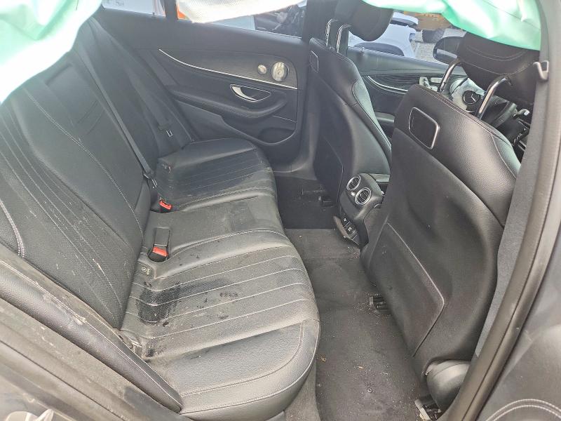 Photo 10 from auction – 2018 MERCEDES-BENZ E with VIN WDDZF4KB4JA310083