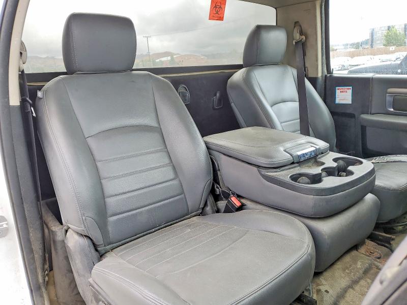 Photo 10 from auction – 2017 RAM 1500 with VIN 3C6JR6DG1HG695897