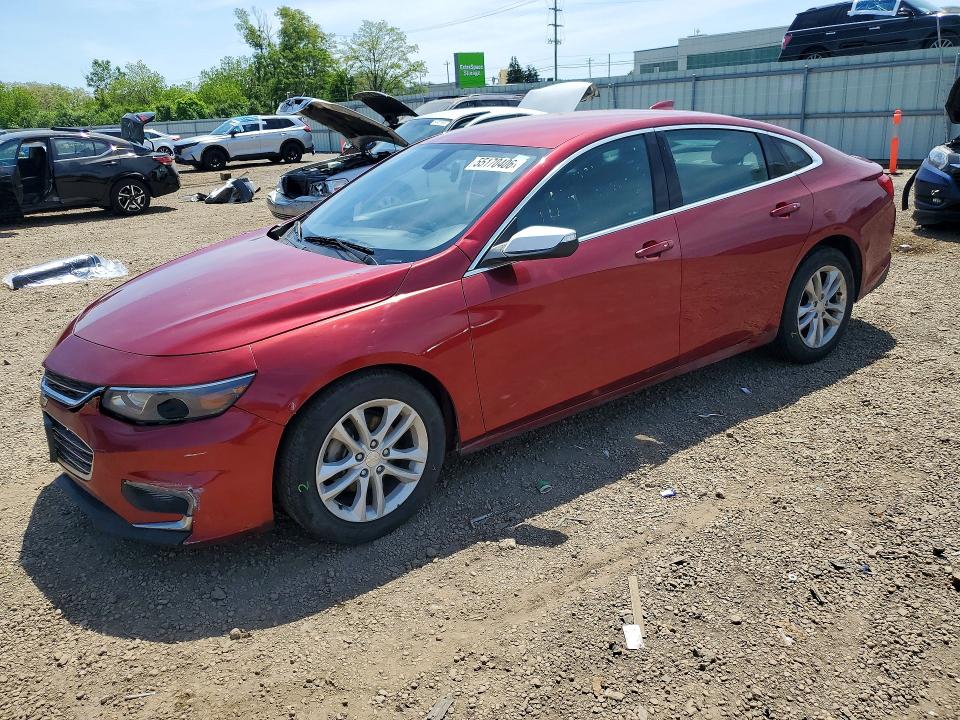 CHEVROLET MALIBU 2018 with VIN 1G1ZD5ST8JF136996 - Photo from auction