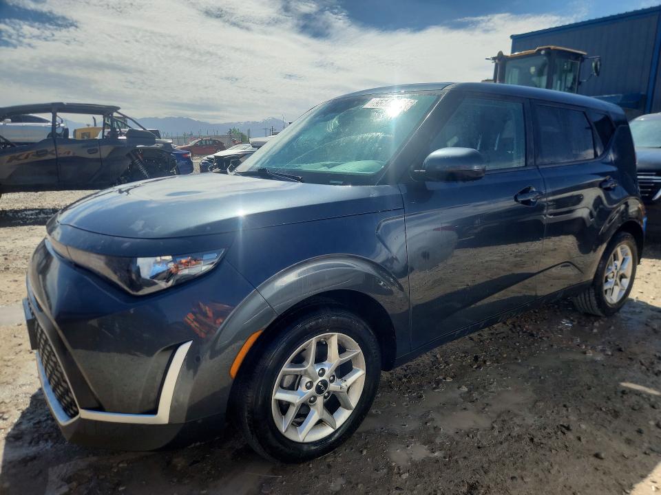 KIA SOUL 2023 with VIN KNDJ23AU8P7199057 - Photo from auction