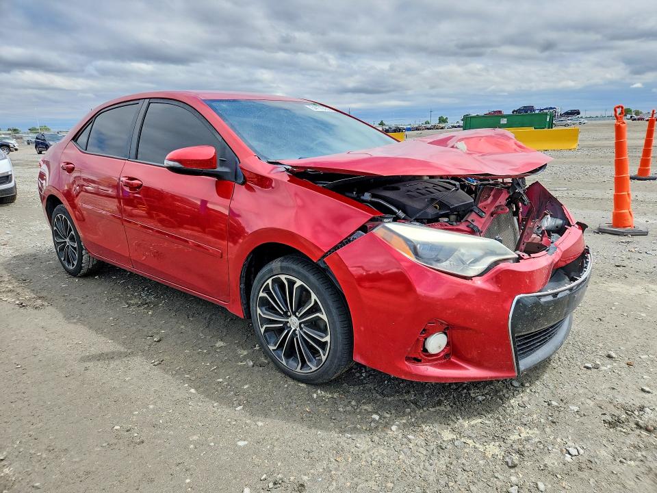 Photo 4 from auction – 2016 TOYOTA COROLLA with VIN 5YFBURHE0GP470515