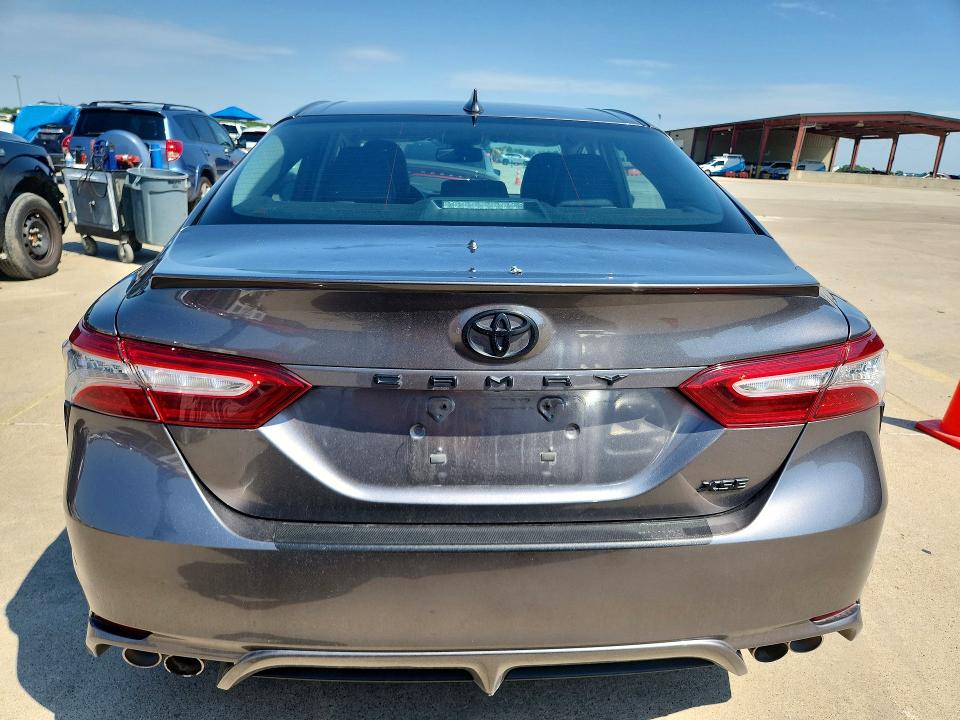 Photo 6 from auction – 2020 TOYOTA CAMRY with VIN 4T1K61AKXLU987633