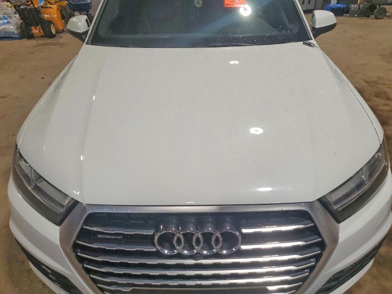 Photo 12 from auction – 2017 AUDI Q7 with VIN WA1WAAF77HD024215