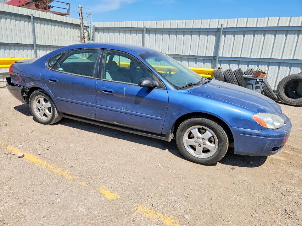 Снимка 4 от търг – 2004 FORD TAURUS с VIN 1FAFP53294A199099