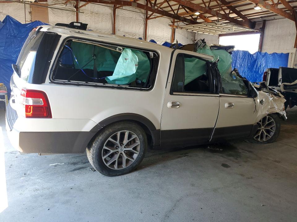 Photo 3 from auction – 2015 FORD EXPEDITION with VIN 1FMJK1JT9FEF32884