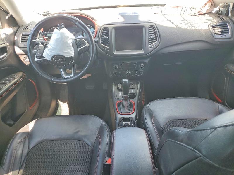 Photo 8 from auction – 2018 JEEP COMPASS with VIN 3C4NJDDB5JT232071