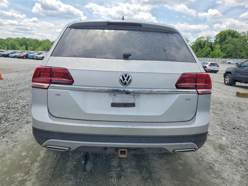 Photo 6 from auction – 2018 VOLKSWAGEN ATLAS with VIN 1V2CR2CA9JC589390