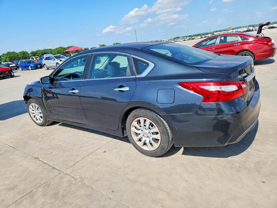 Photo 2 from auction – 2017 NISSAN ALTIMA with VIN 1N4AL3AP0HC169444