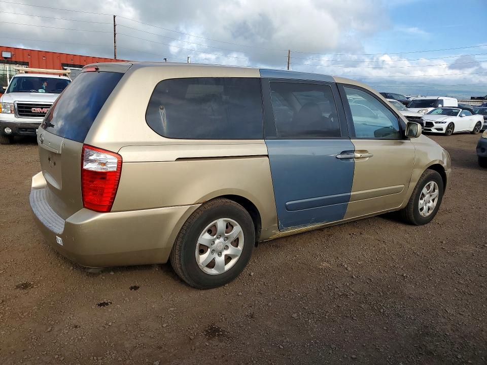 Photo 3 from auction – 2006 KIA SEDONA with VIN KNDMB233366055884