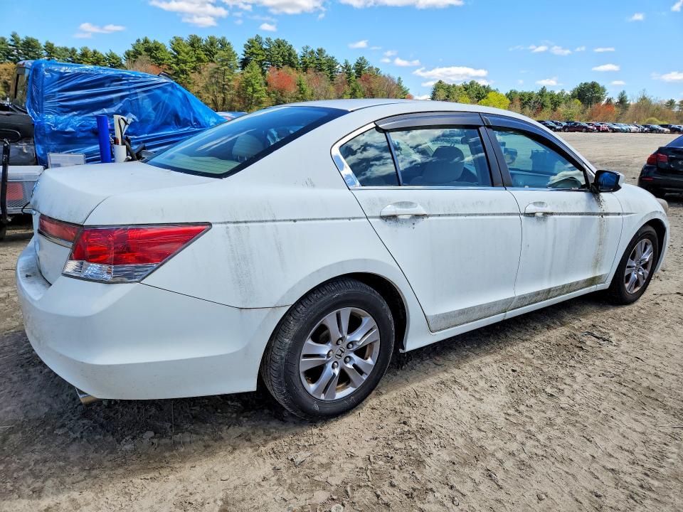 Photo 3 from auction – 2012 HONDA ACCORD with VIN 1HGCP2F47CA020891