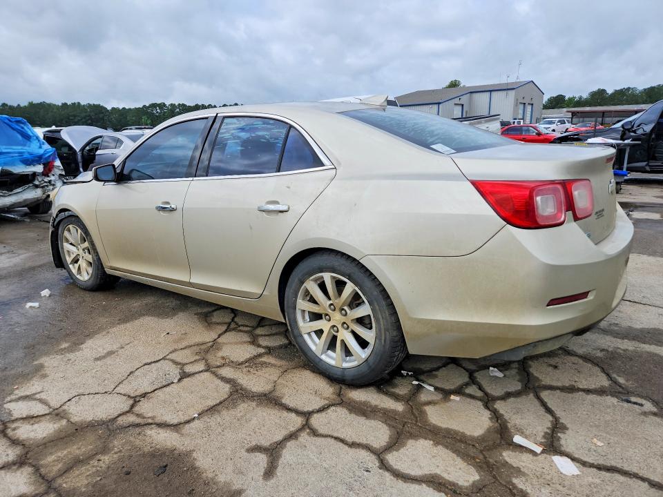 Foto 2 de la subasta – 2015 CHEVROLET MALIBU con VIN 1G11F5SL0FF174544