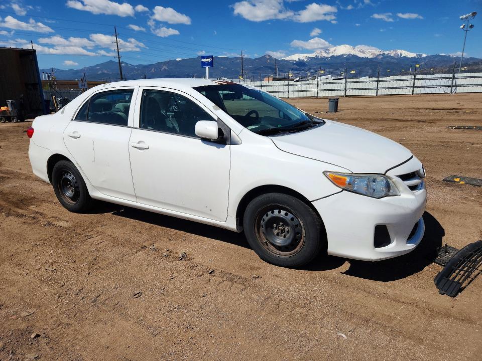 Photo 4 from auction – 2013 TOYOTA COROLLA with VIN 5YFBU4EE2DP083435