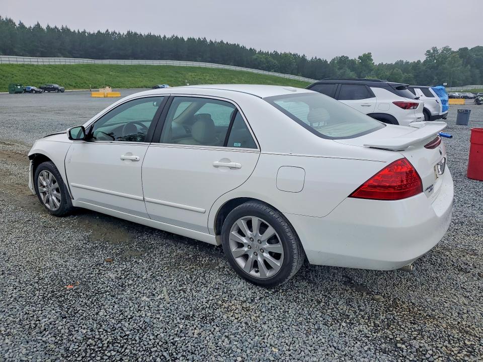 Photo 2 from auction – 2007 HONDA ACCORD with VIN 1HGCM66547A081677