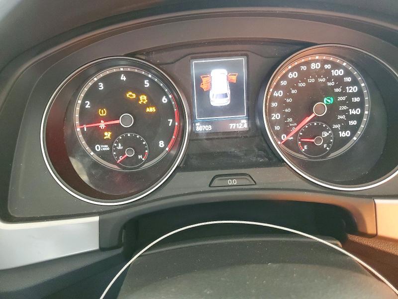 Photo 9 from auction – 2019 VOLKSWAGEN ATLAS with VIN 1V2AP2CA1KC583842