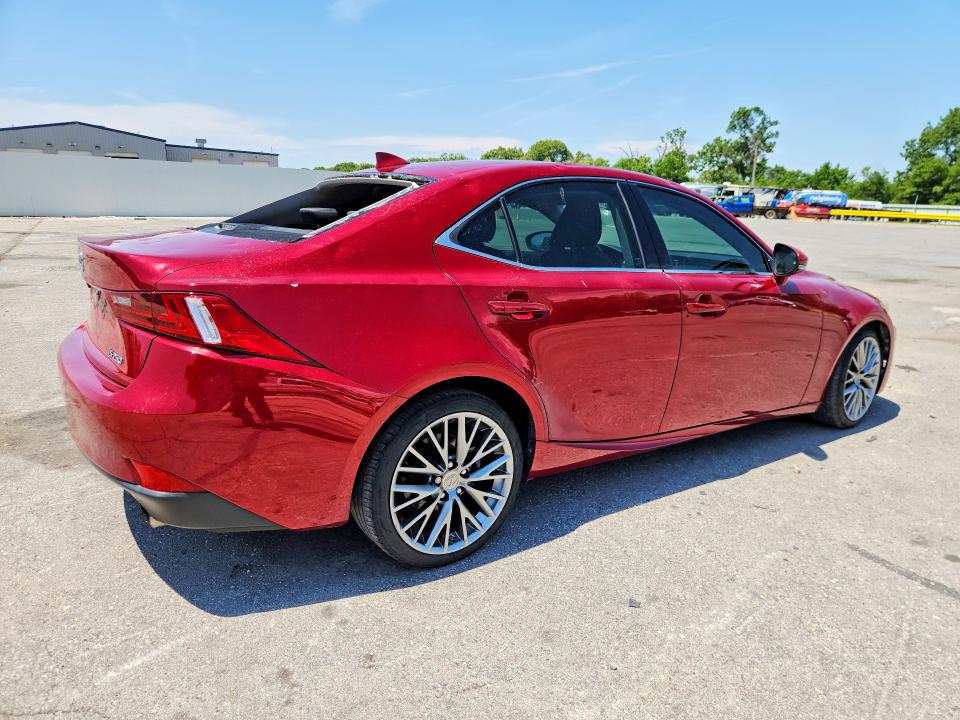Photo 3 from auction – 2014 LEXUS IS with VIN JTHBF1D21E5006343
