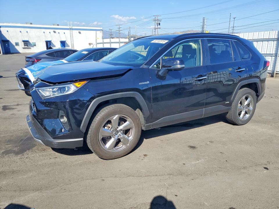 Photo 1 from auction – 2020 TOYOTA RAV4 with VIN JTMDWRFV2LD547906
